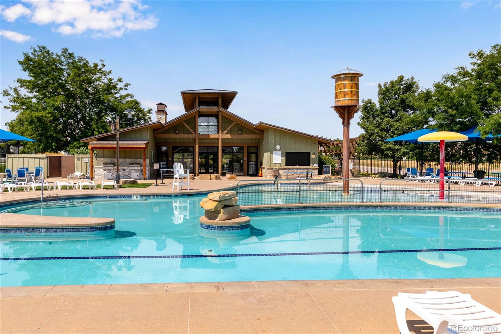MLS Image #39 for 5221  longshaw court,windsor, Colorado