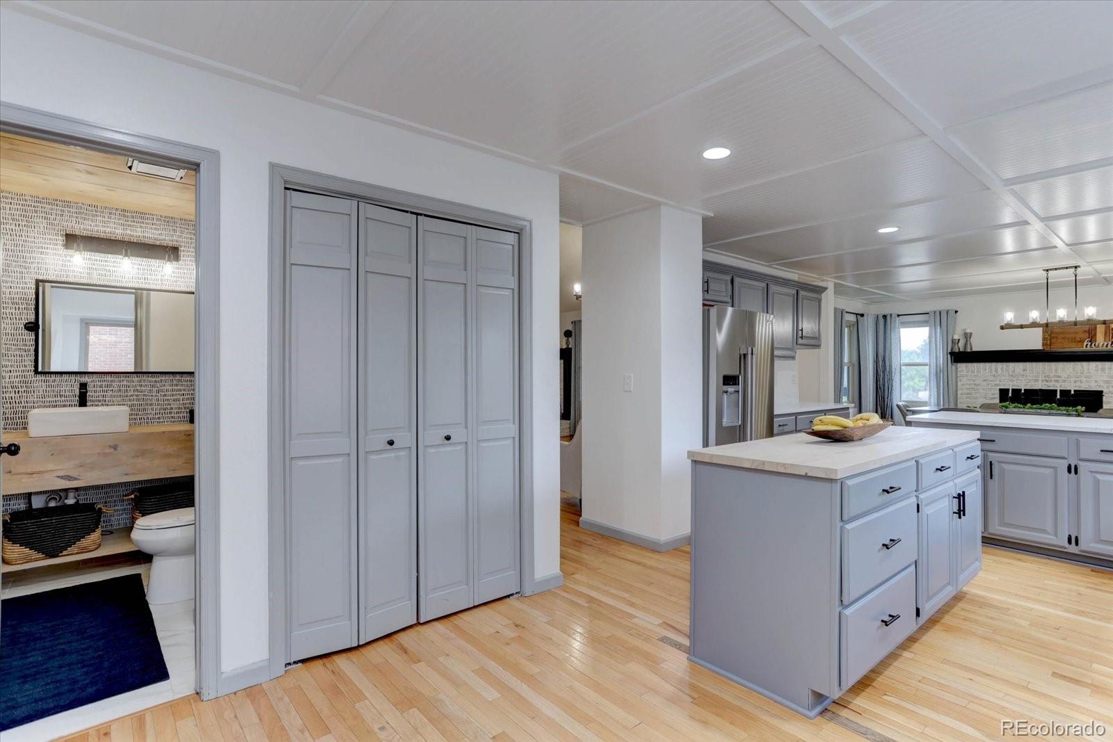 MLS Image #12 for 7072 s lewis court,littleton, Colorado