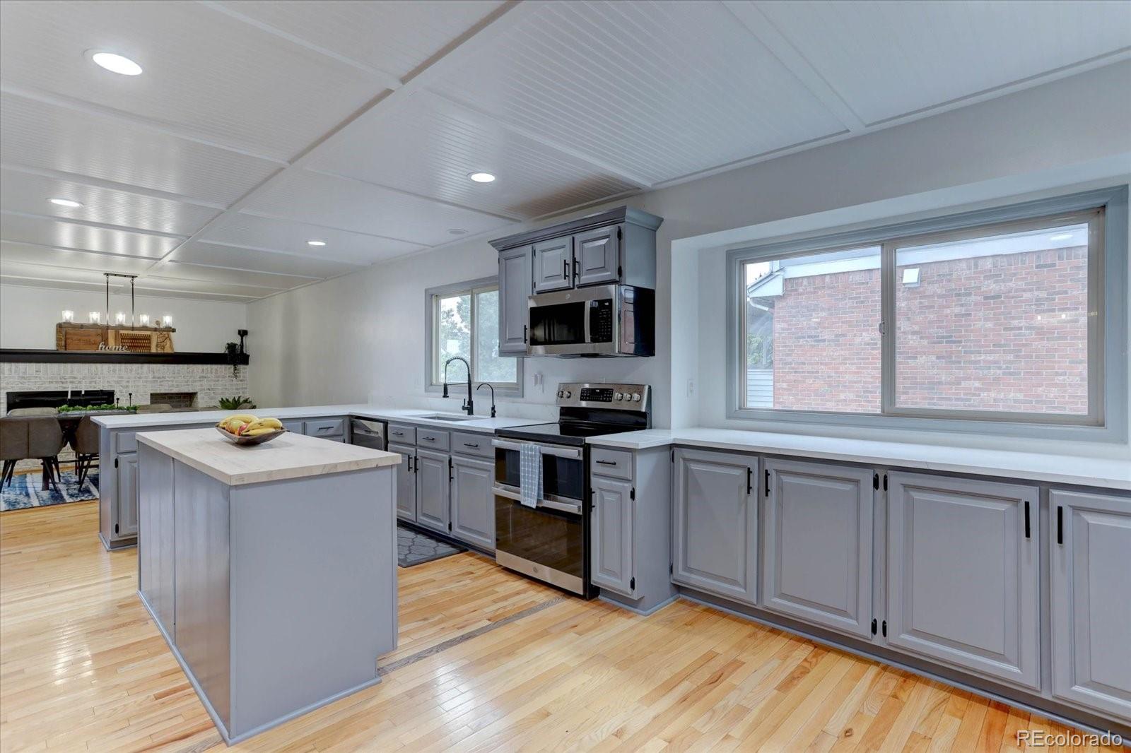 MLS Image #13 for 7072 s lewis court,littleton, Colorado