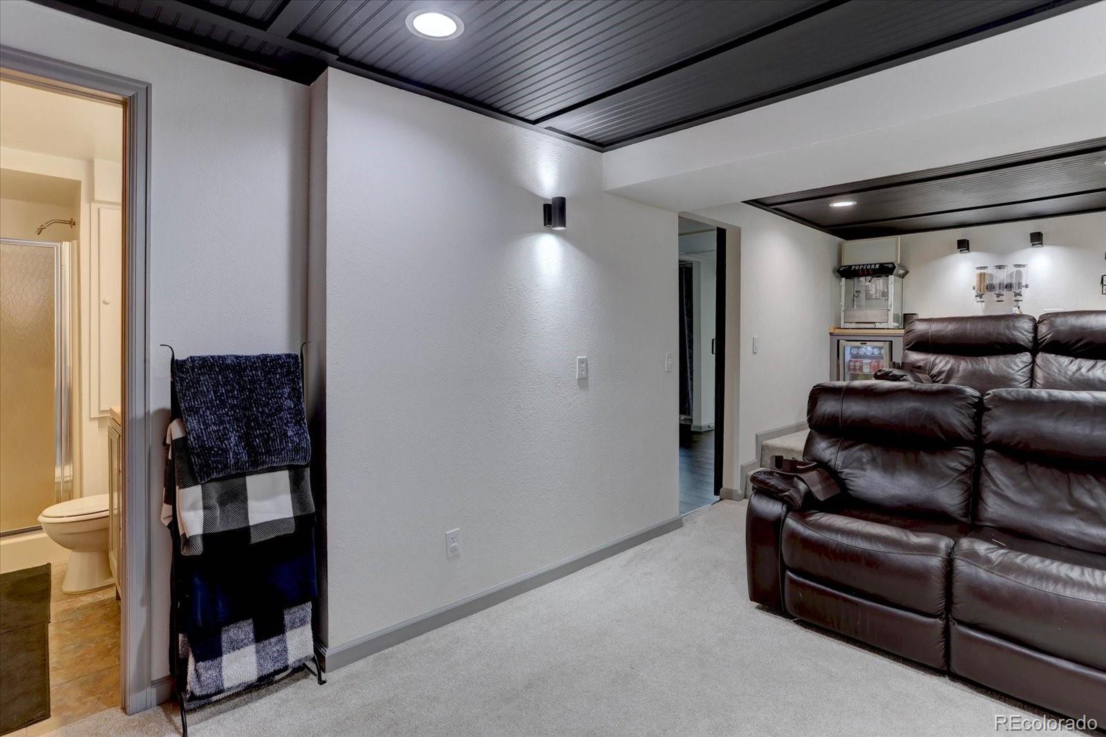 MLS Image #33 for 7072 s lewis court,littleton, Colorado