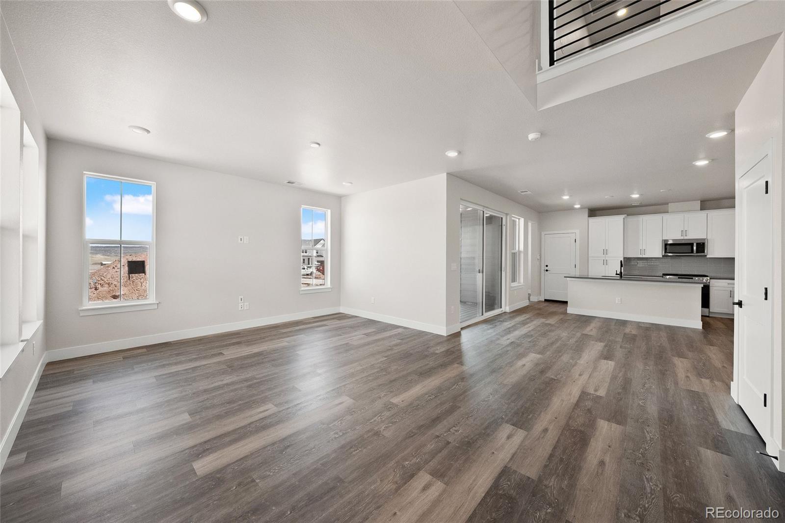 MLS Image #3 for 8741  whiteclover street,littleton, Colorado