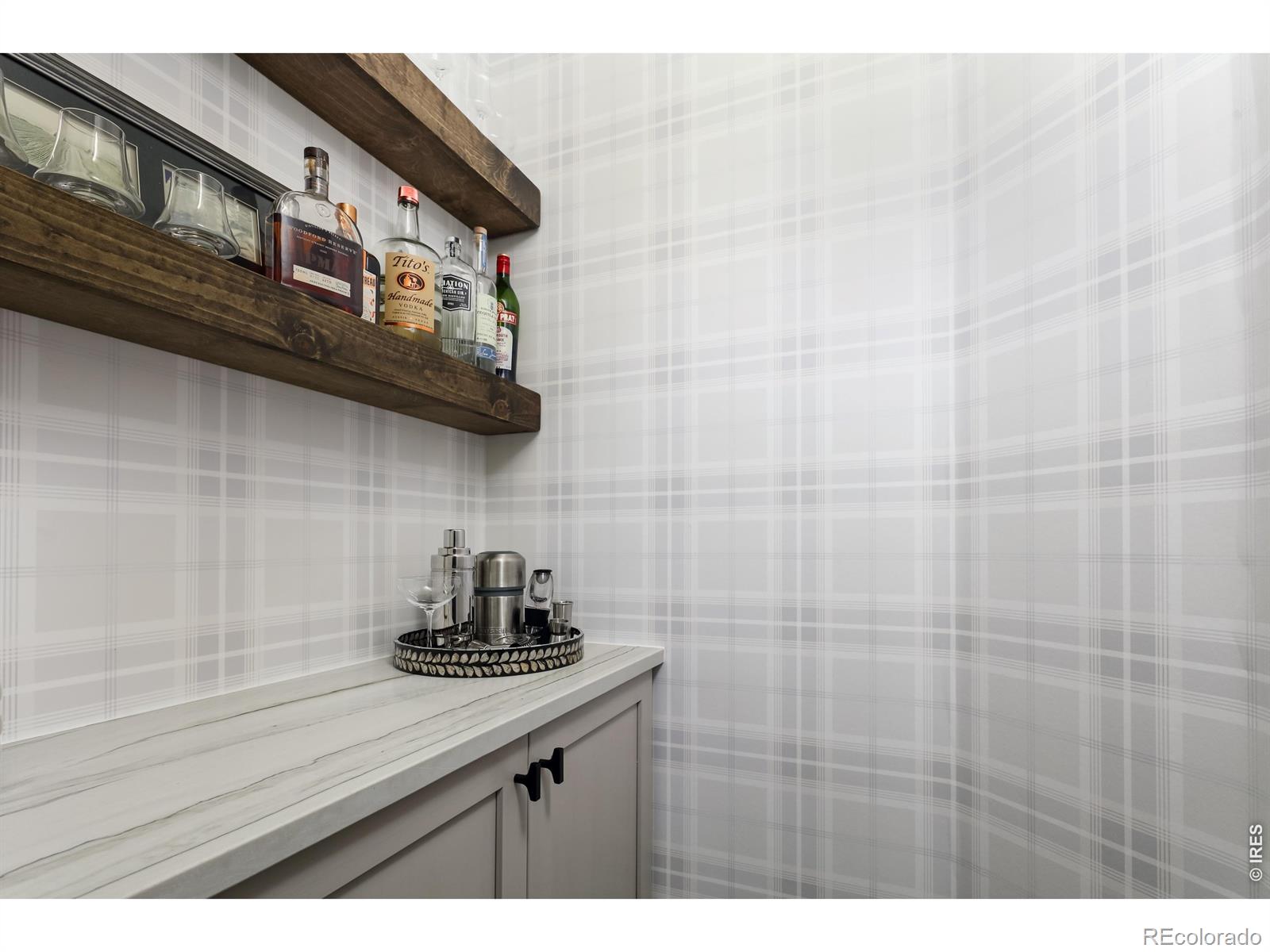 MLS Image #21 for 5575  saint vrain road,longmont, Colorado