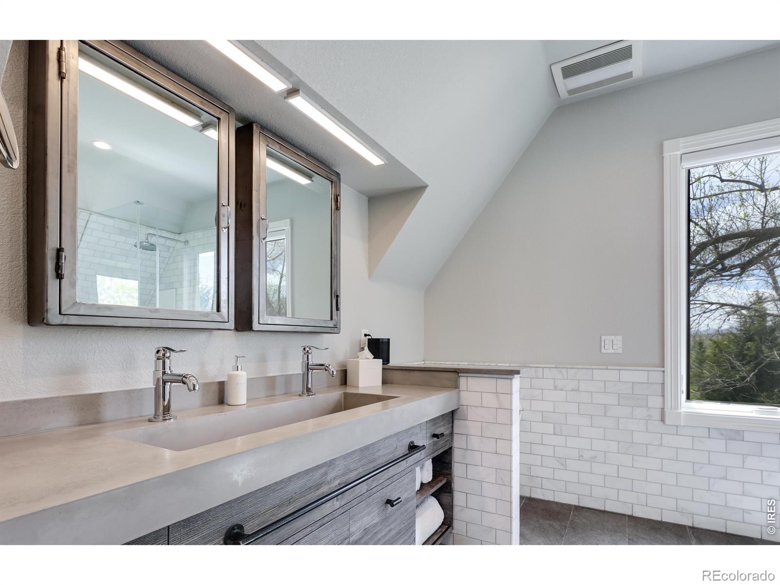 MLS Image #27 for 5575  saint vrain road,longmont, Colorado