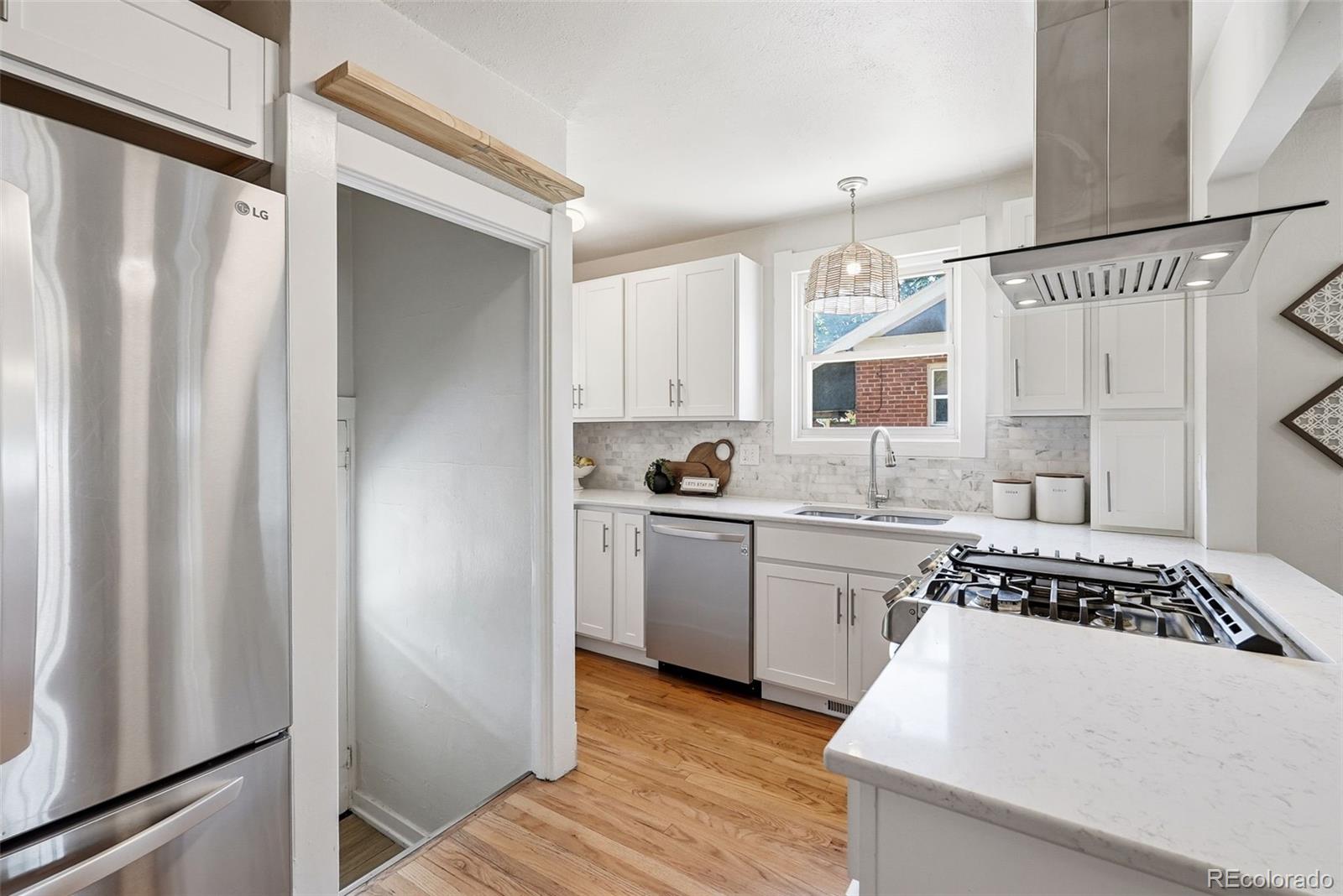 MLS Image #18 for 1660  tamarac street,denver, Colorado