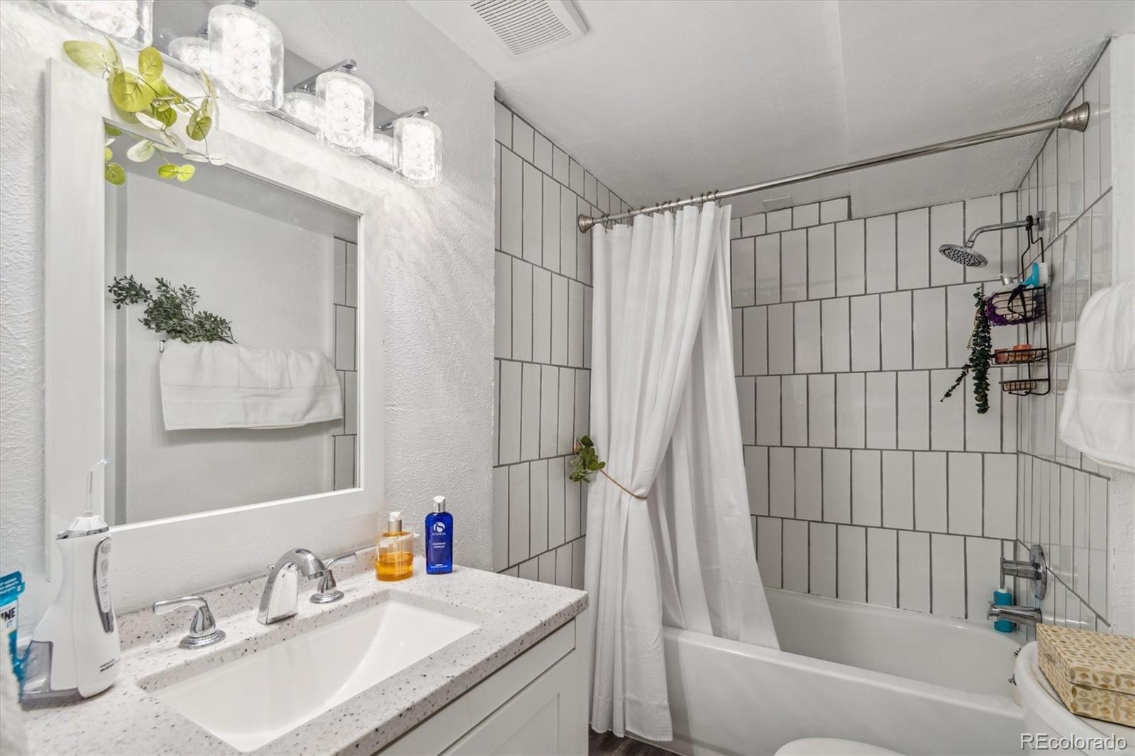 MLS Image #19 for 3595 w 67th avenue,denver, Colorado