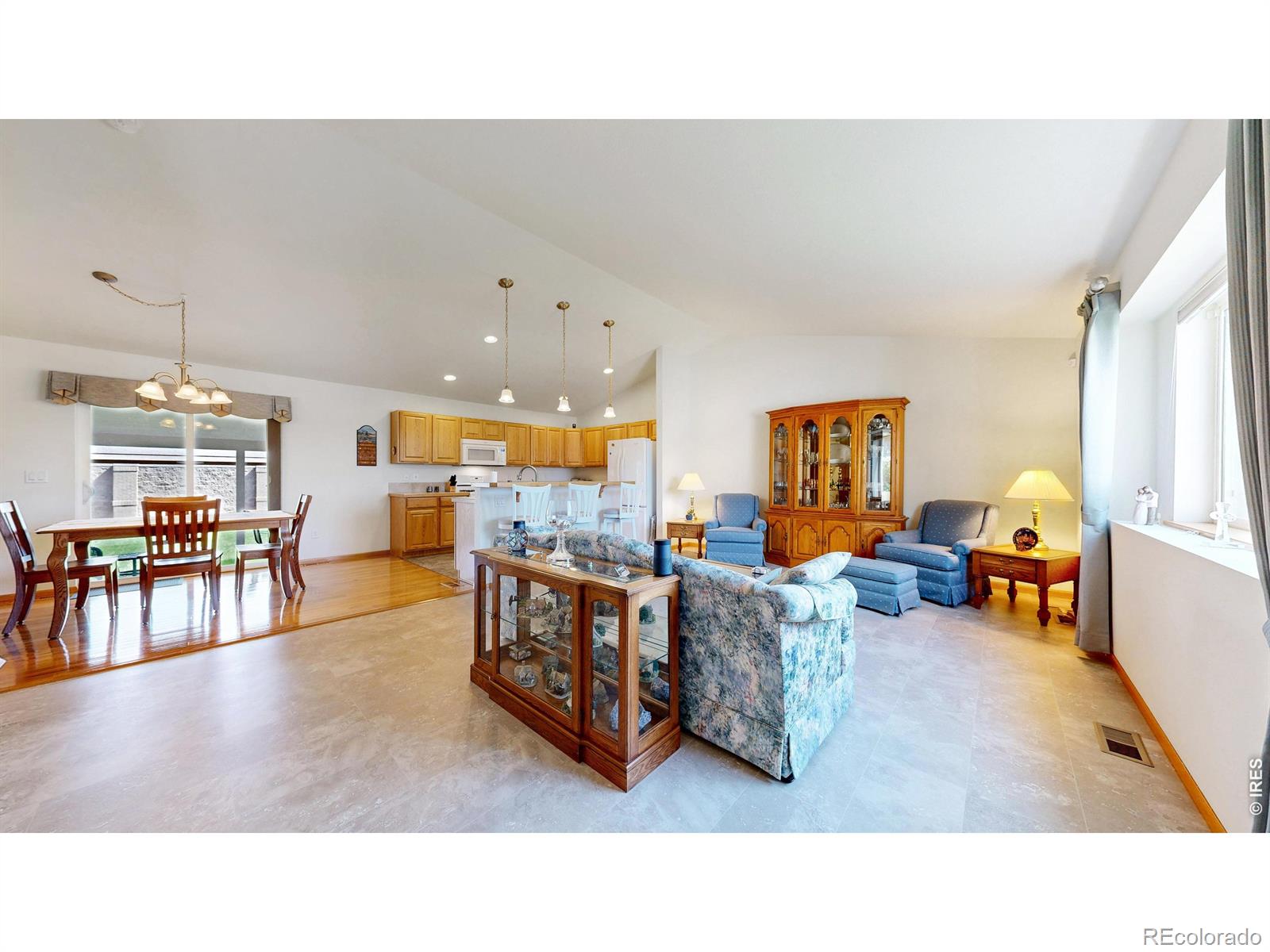 MLS Image #10 for 479 e 27th street,loveland, Colorado