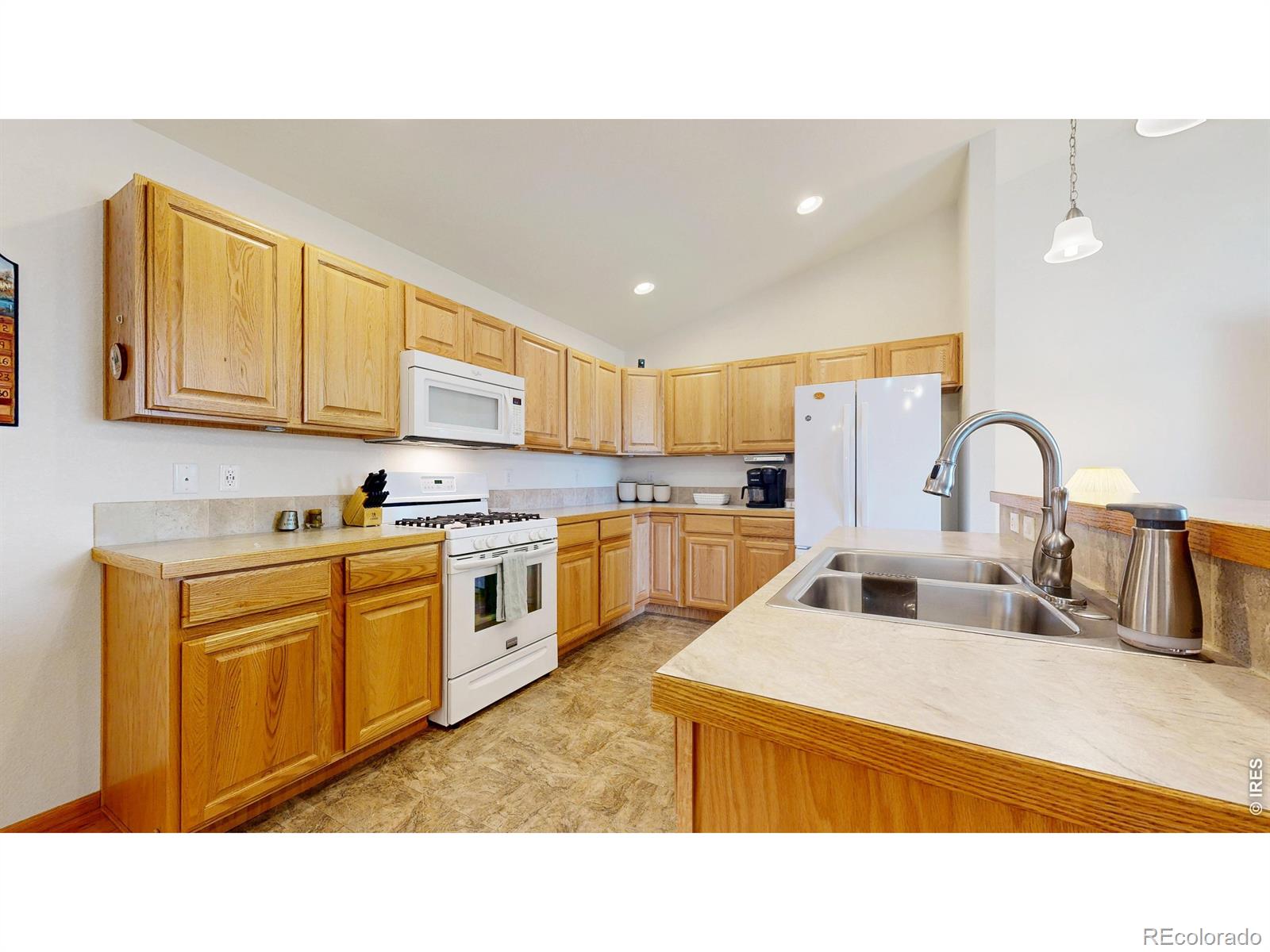 MLS Image #12 for 479 e 27th street,loveland, Colorado