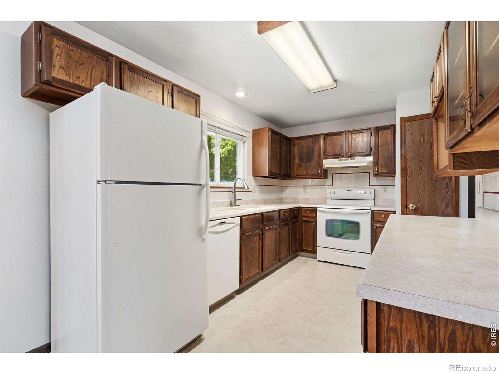 MLS Image #11 for 2519  antelope road,fort collins, Colorado