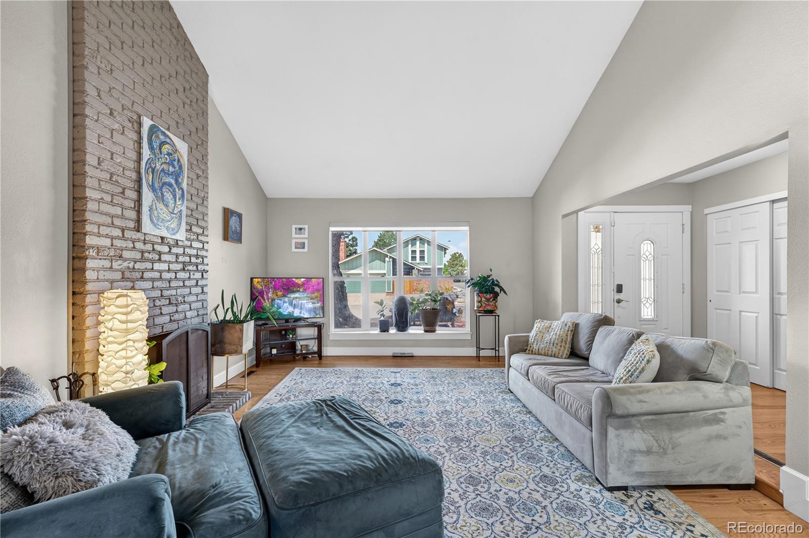 MLS Image #4 for 12401 e amherst circle,aurora, Colorado