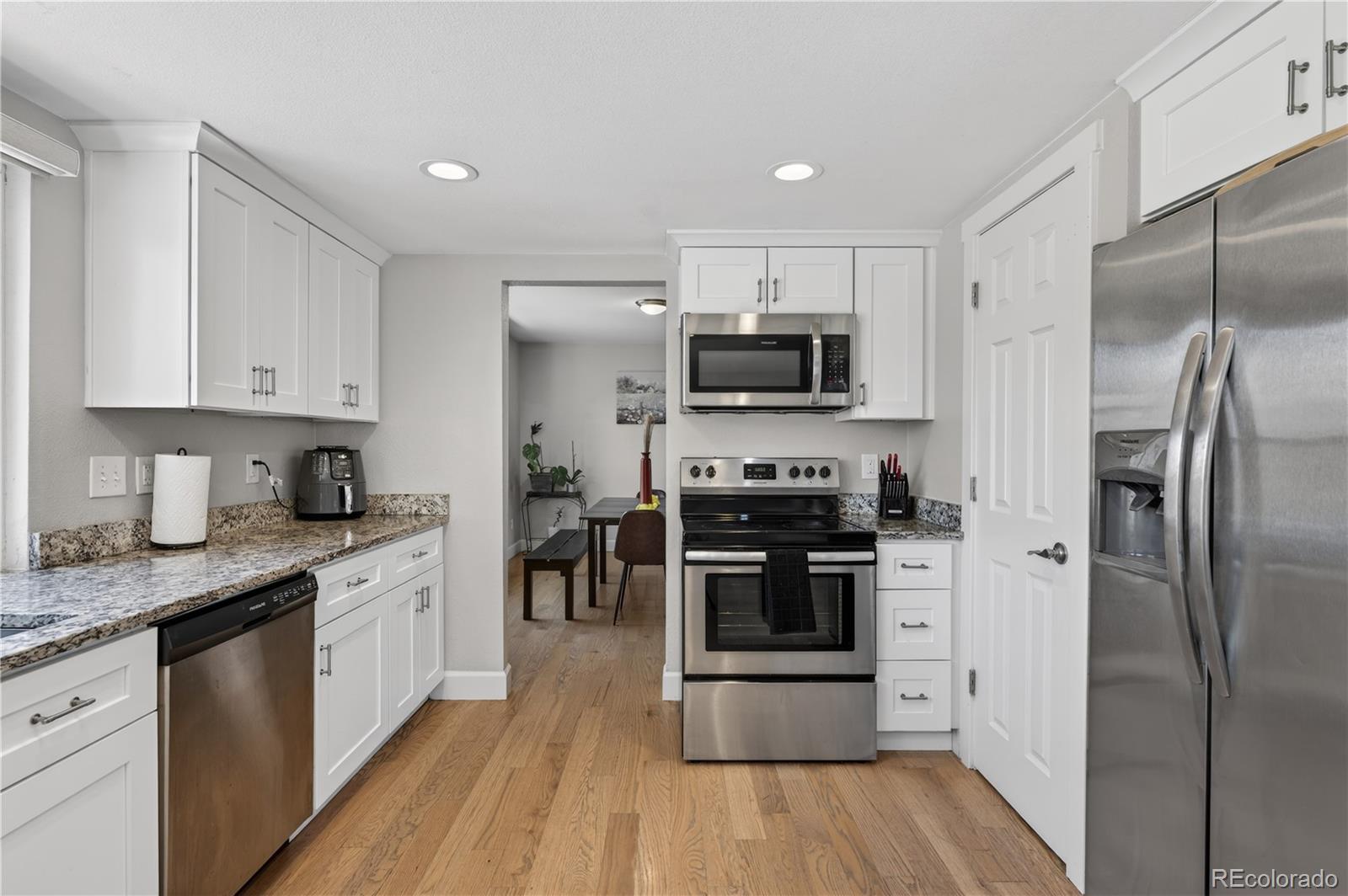 MLS Image #8 for 12401 e amherst circle,aurora, Colorado