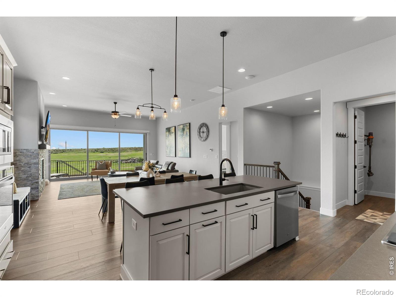 MLS Image #14 for 192  lake park drive,loveland, Colorado