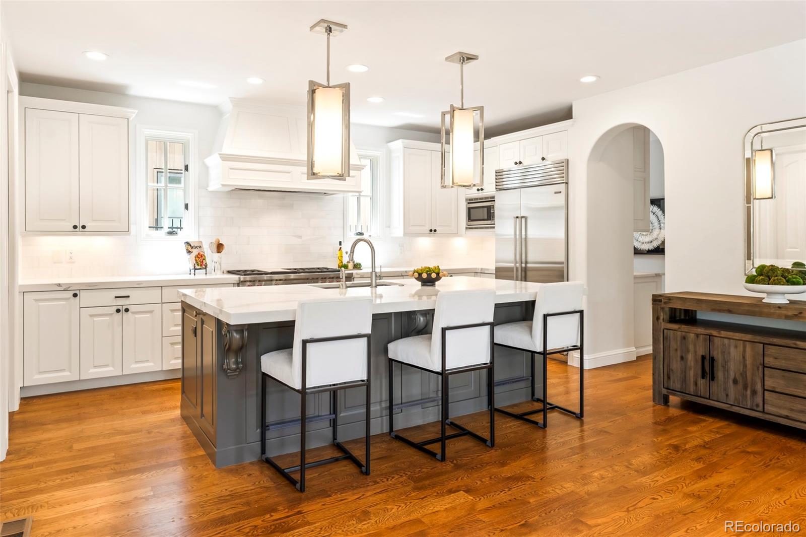 MLS Image #21 for 850 s saint paul street,denver, Colorado
