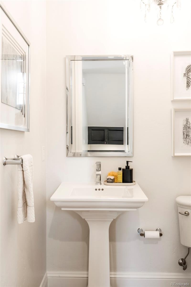 MLS Image #26 for 850 s saint paul street,denver, Colorado