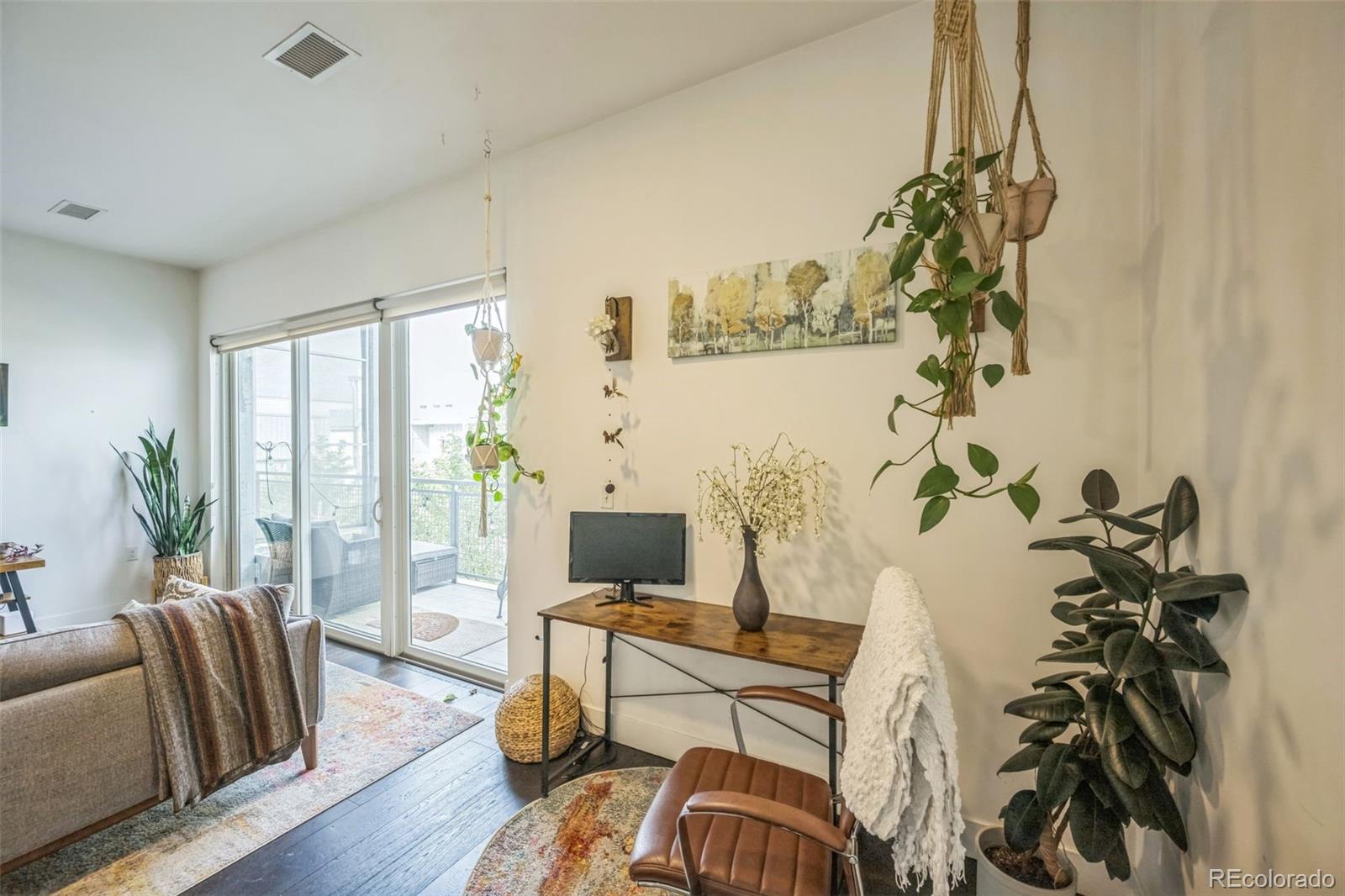 MLS Image #10 for 2525  arapahoe street,denver, Colorado