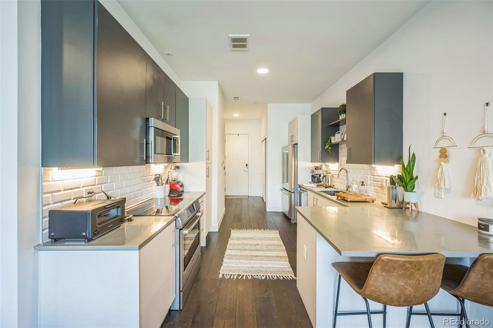 MLS Image #14 for 2525  arapahoe street,denver, Colorado