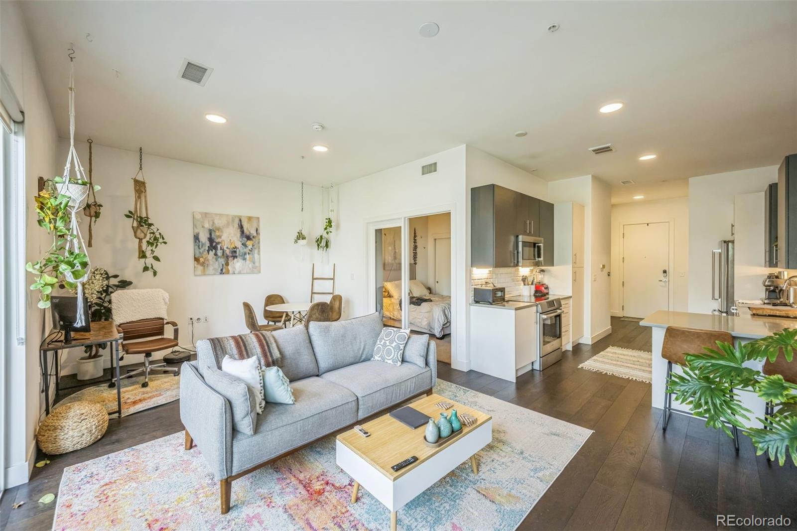 MLS Image #8 for 2525  arapahoe street,denver, Colorado