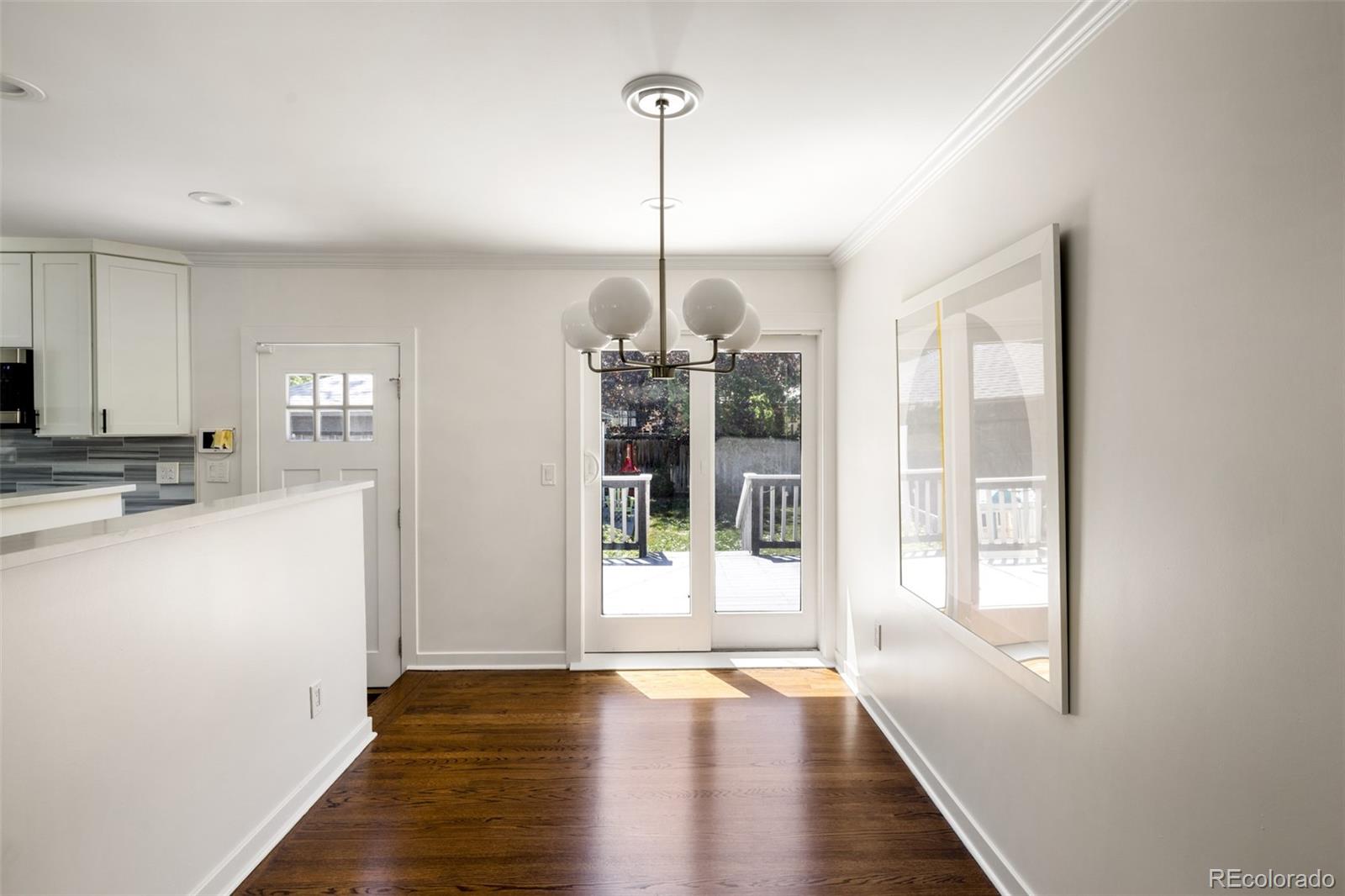 MLS Image #10 for 351  elm street,denver, Colorado