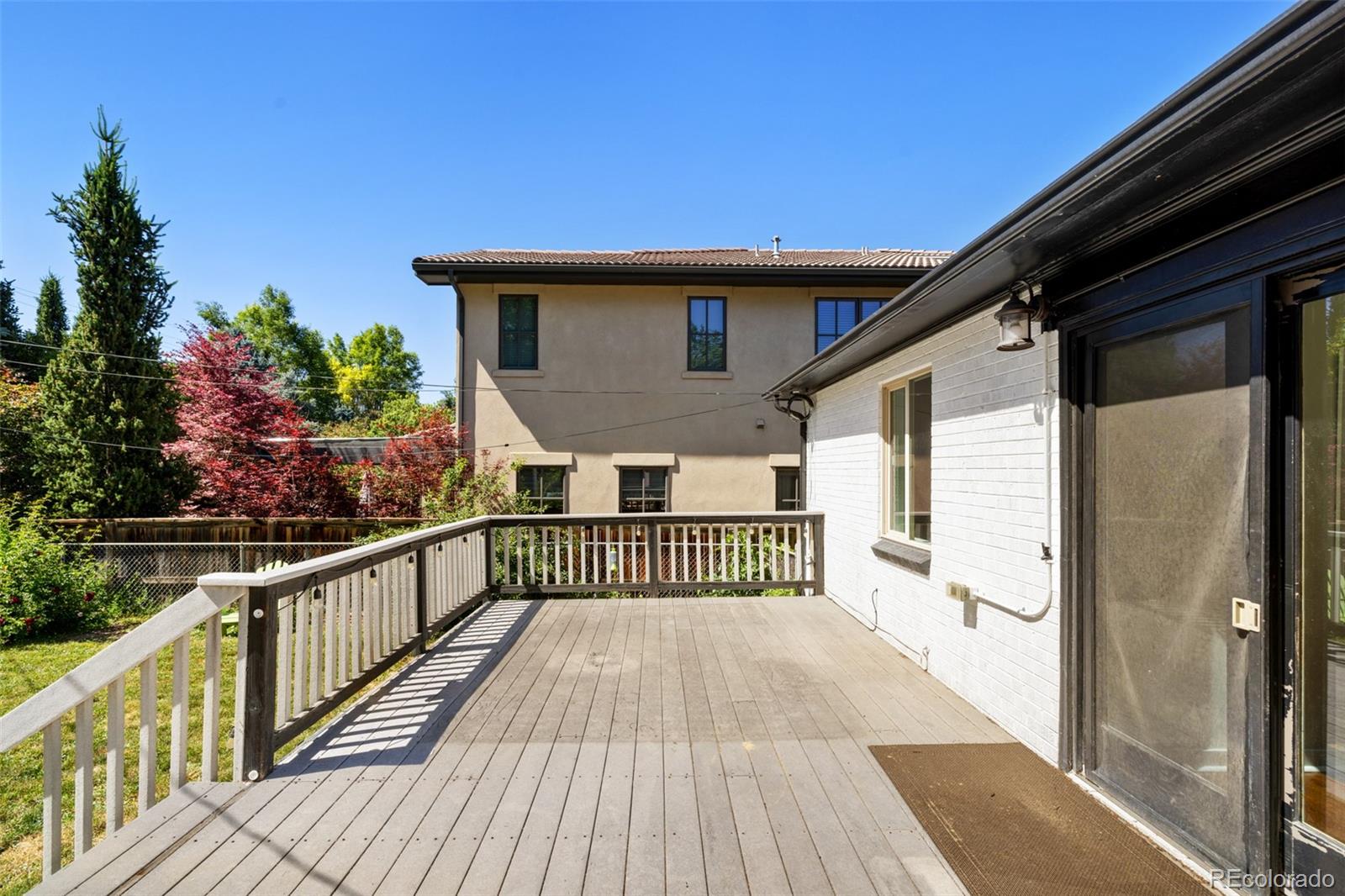 MLS Image #27 for 351  elm street,denver, Colorado