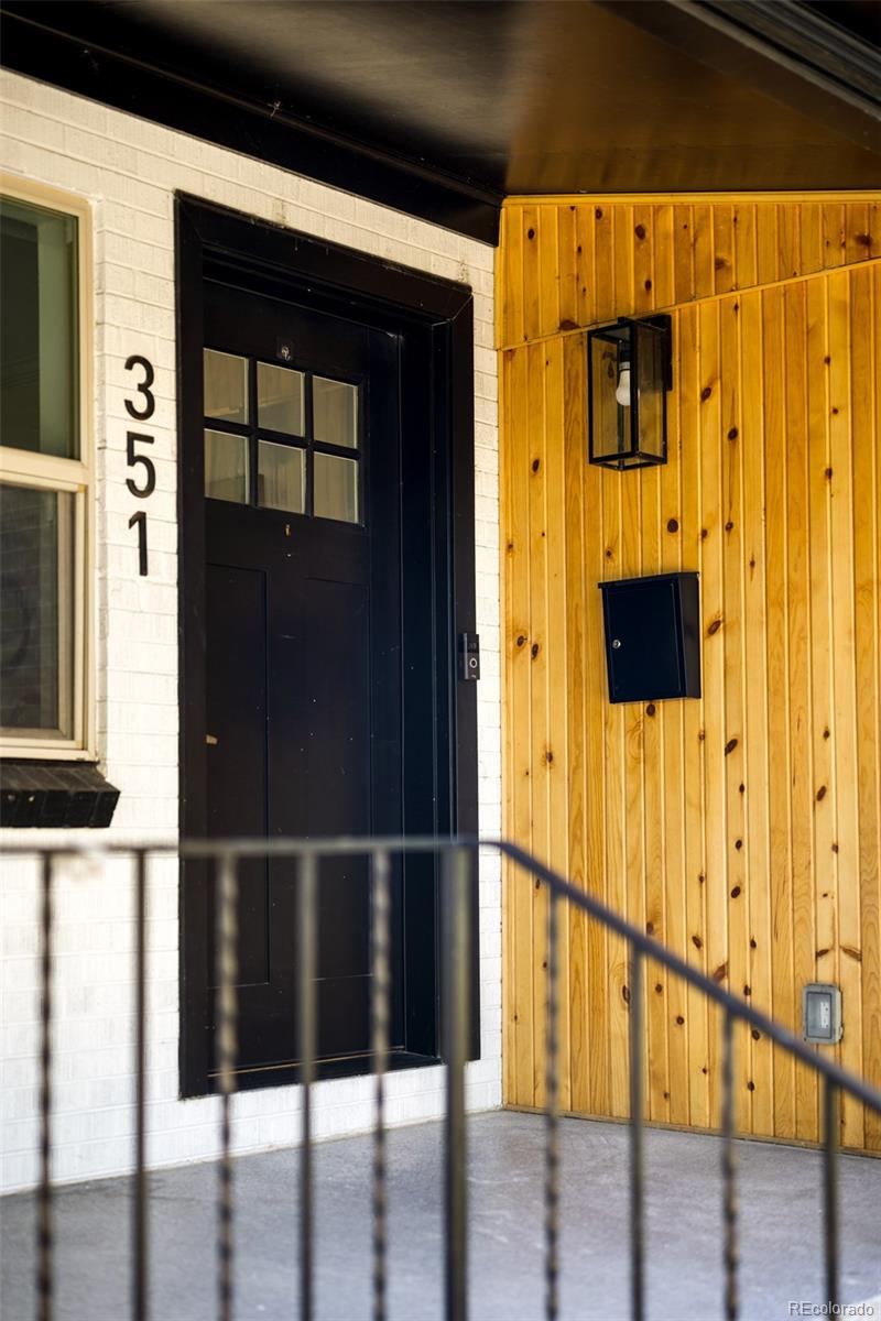 MLS Image #3 for 351  elm street,denver, Colorado