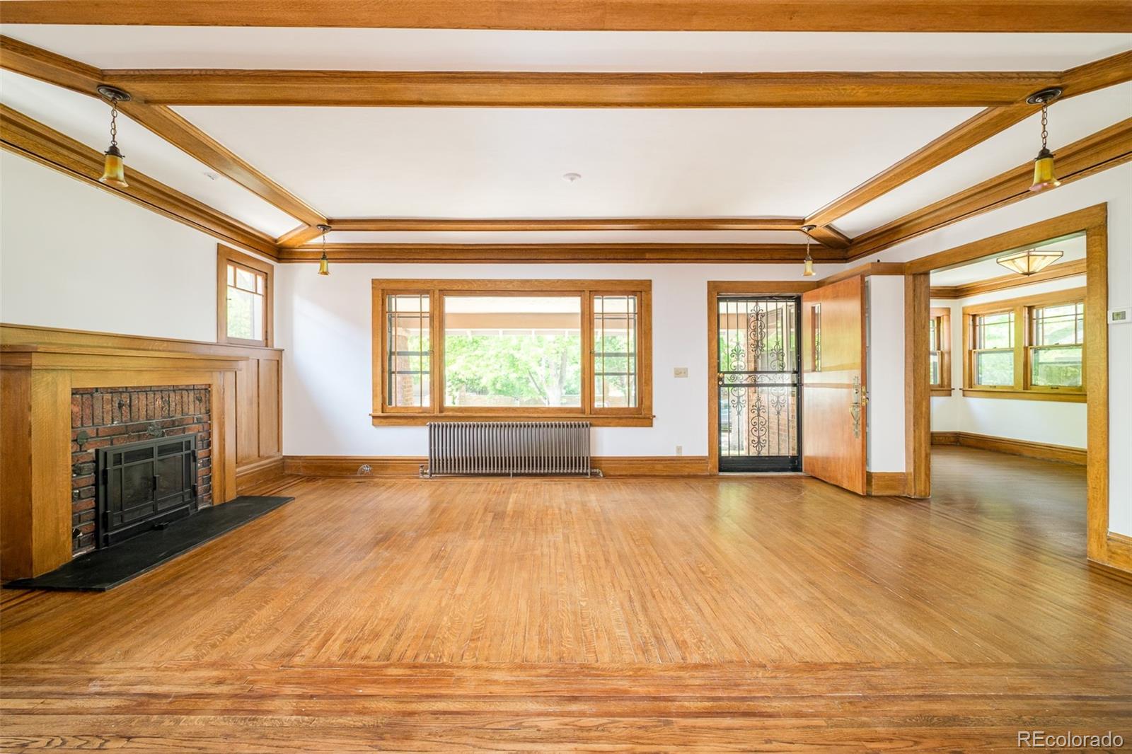 MLS Image #10 for 674  steele street,denver, Colorado