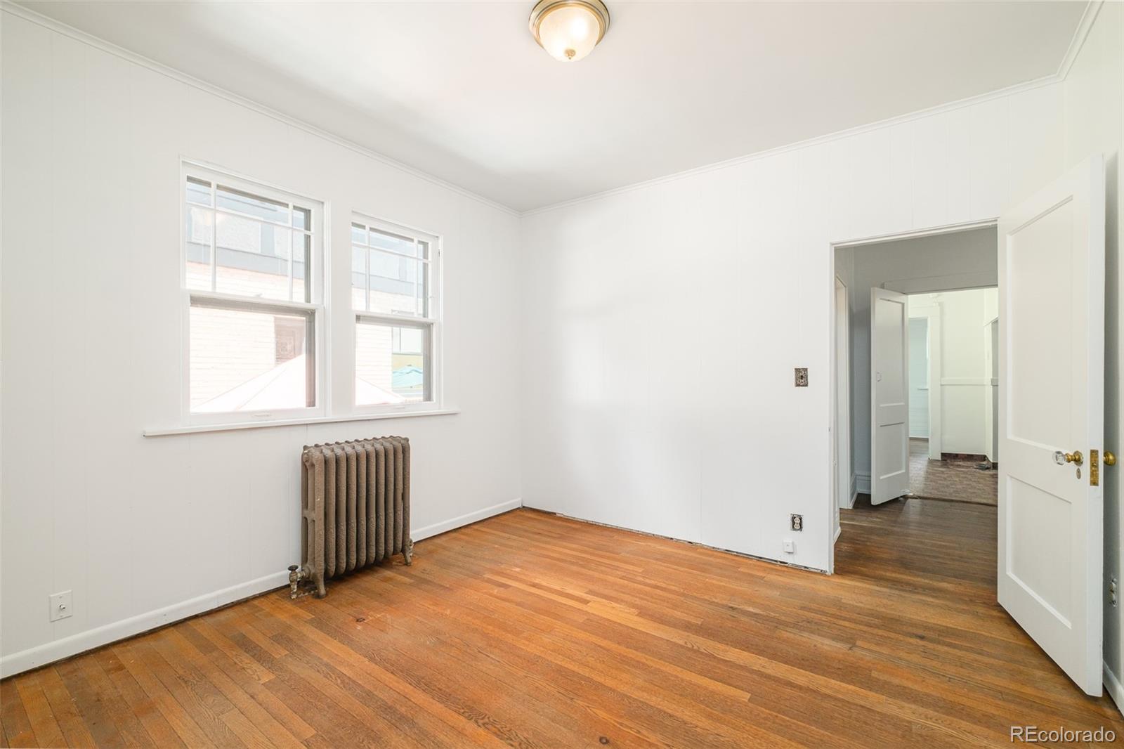 MLS Image #14 for 674  steele street,denver, Colorado