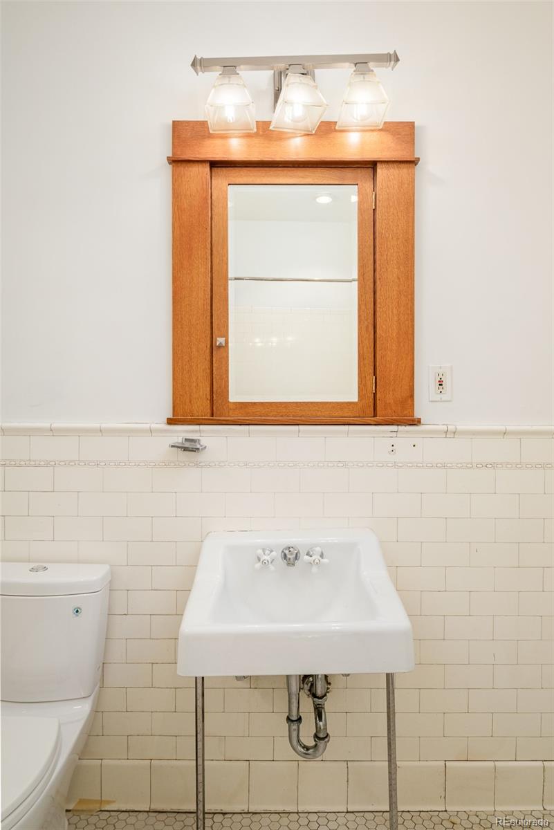 MLS Image #24 for 674  steele street,denver, Colorado