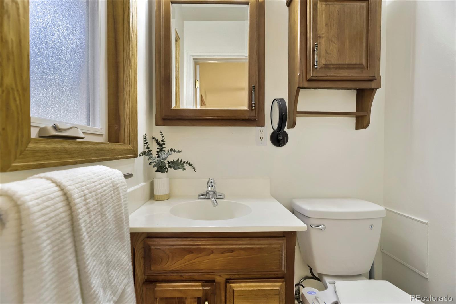 MLS Image #12 for 5671 e bates avenue,denver, Colorado
