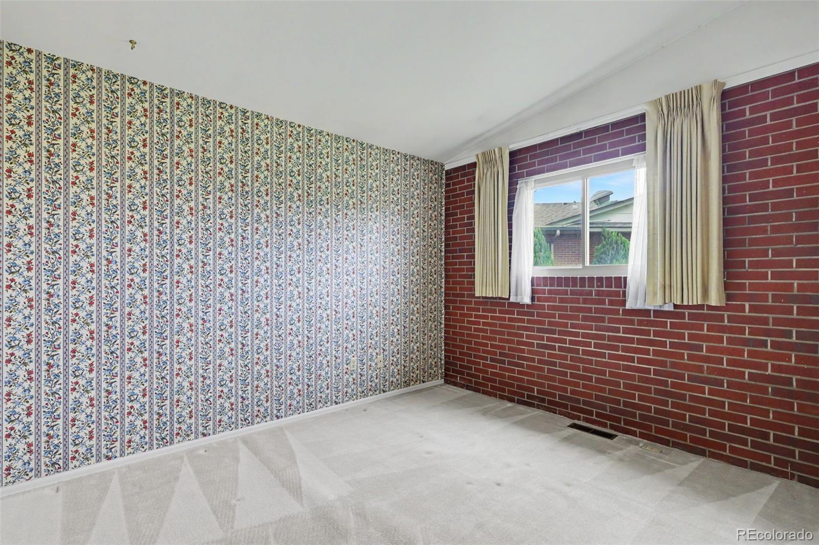 MLS Image #17 for 538  lakewood circle,colorado springs, Colorado