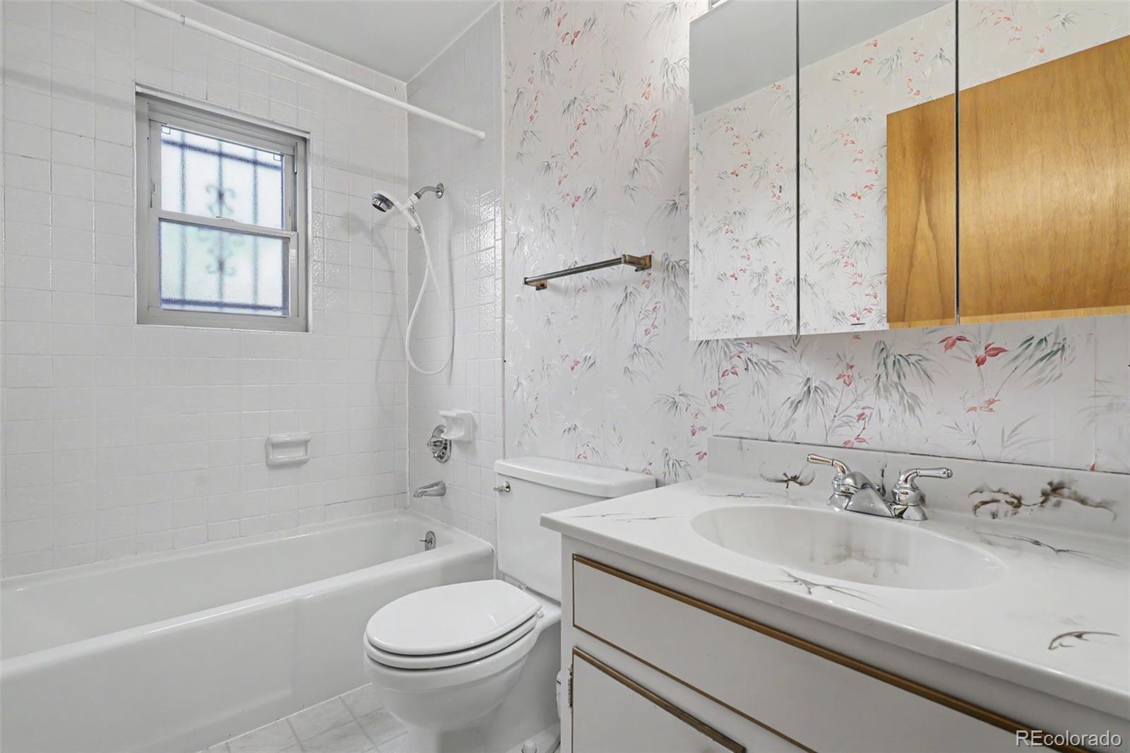 MLS Image #23 for 538  lakewood circle,colorado springs, Colorado