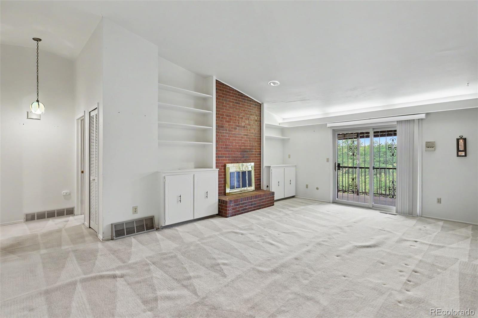 MLS Image #6 for 538  lakewood circle,colorado springs, Colorado