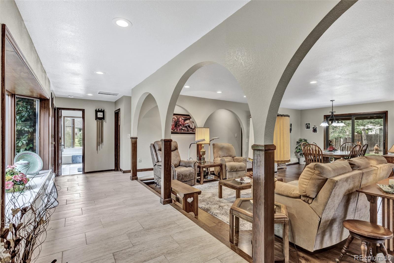 MLS Image #4 for 11480 w bear creek drive,lakewood, Colorado