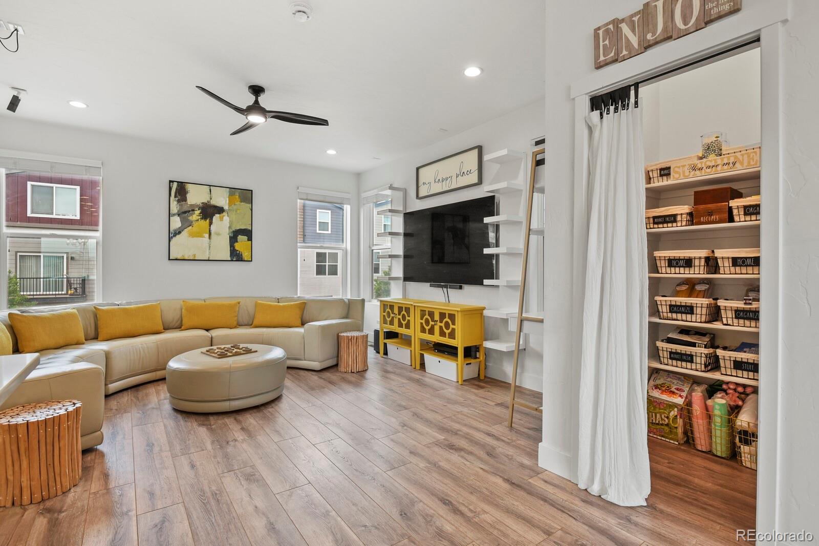 MLS Image #11 for 11308  modern meadow loop,colorado springs, Colorado