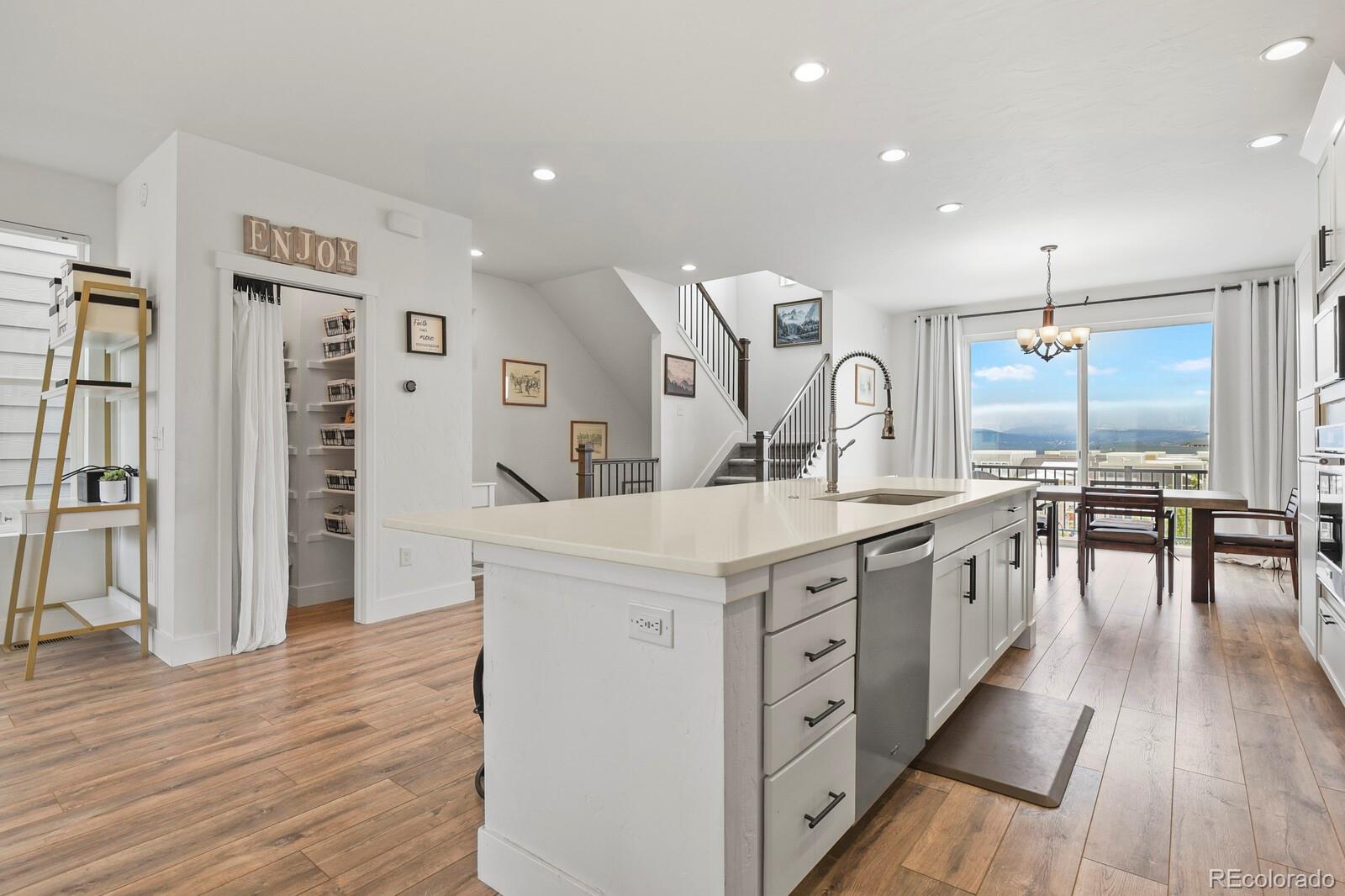 MLS Image #5 for 11308  modern meadow loop,colorado springs, Colorado