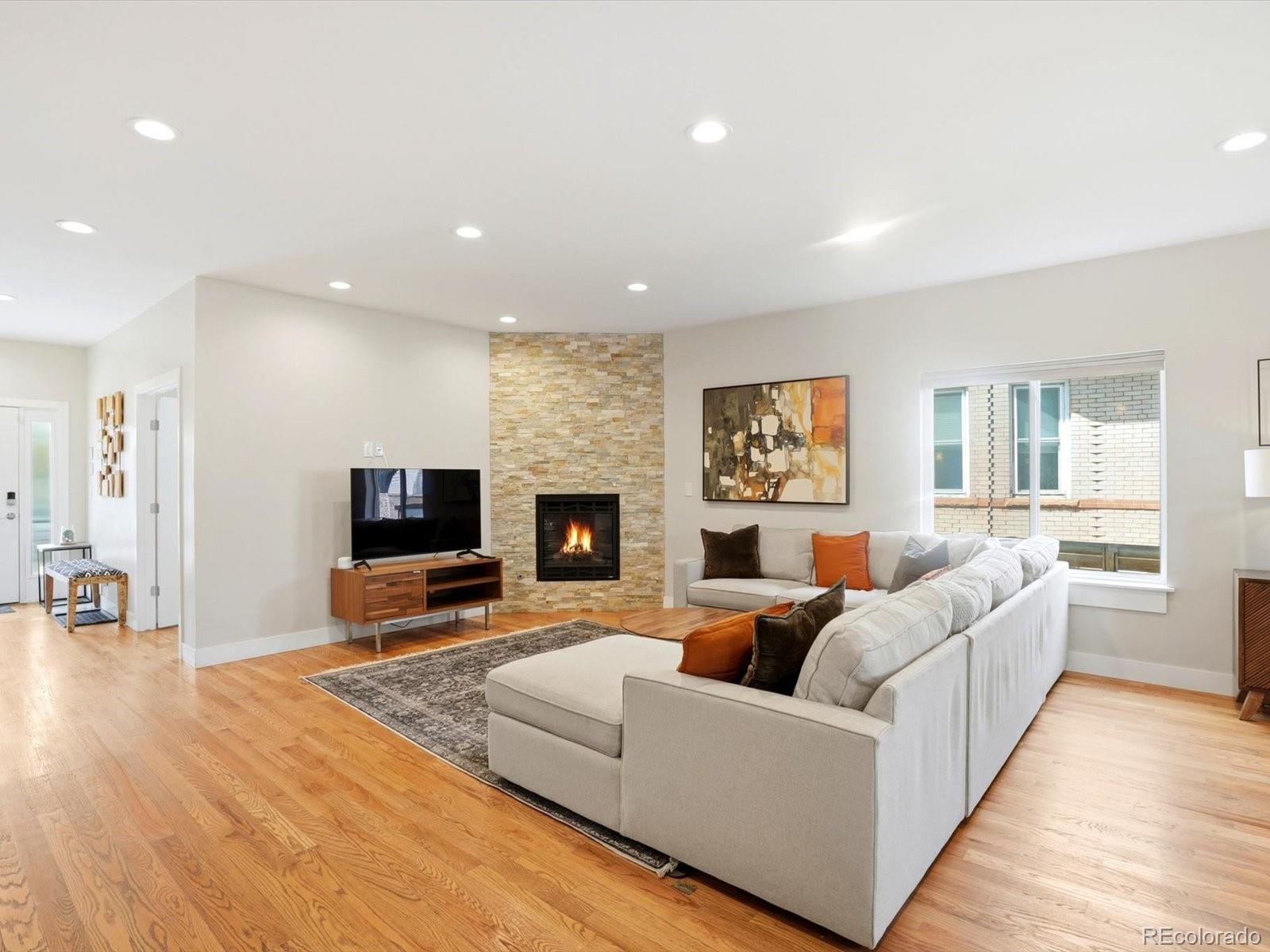 MLS Image #10 for 3427 w conejos place,denver, Colorado