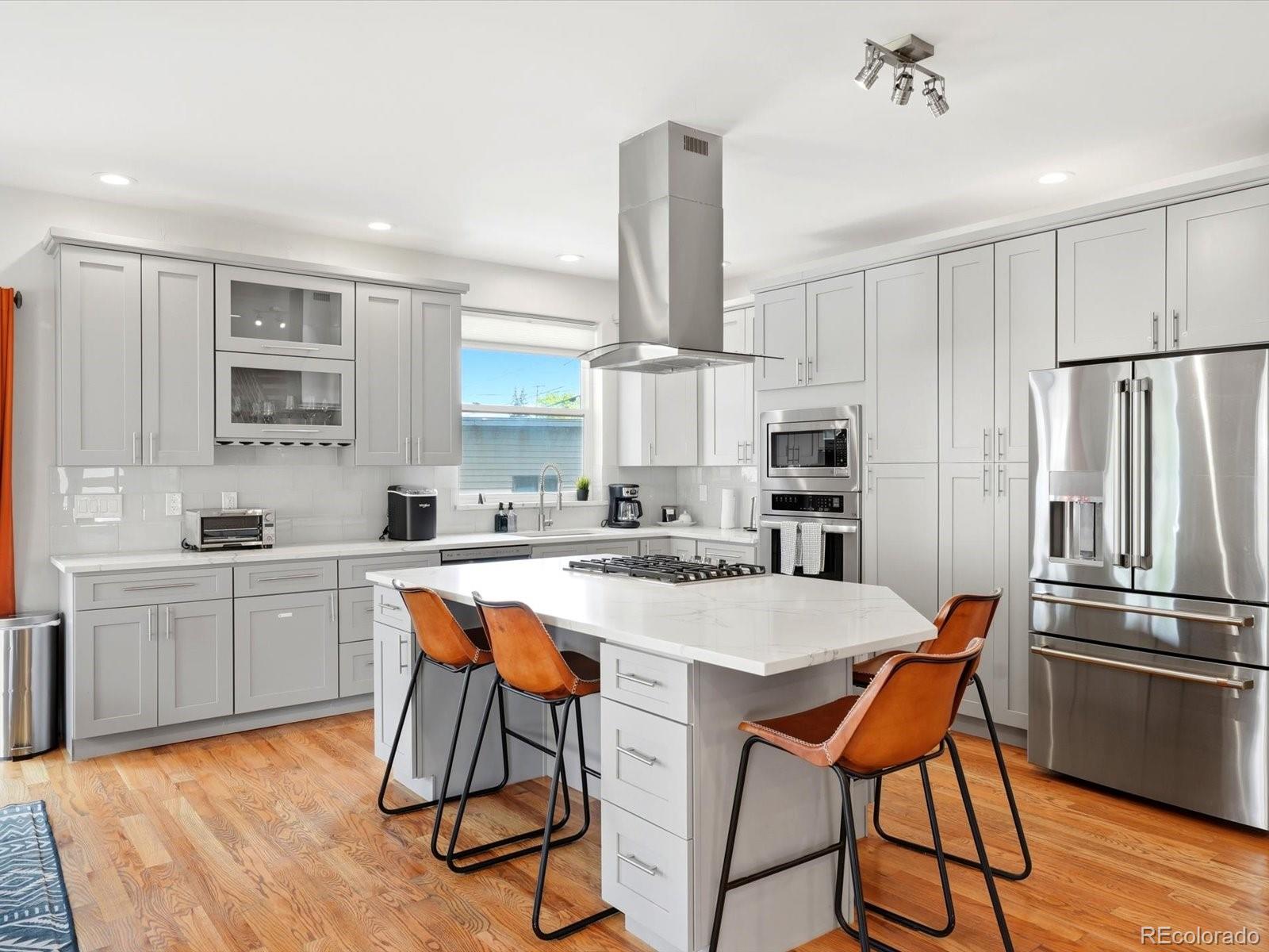 MLS Image #14 for 3427 w conejos place,denver, Colorado