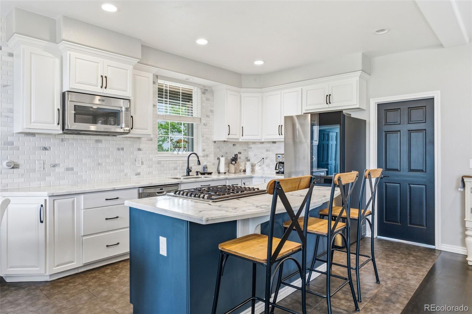MLS Image #15 for 14631  county road 10 ,fort lupton, Colorado