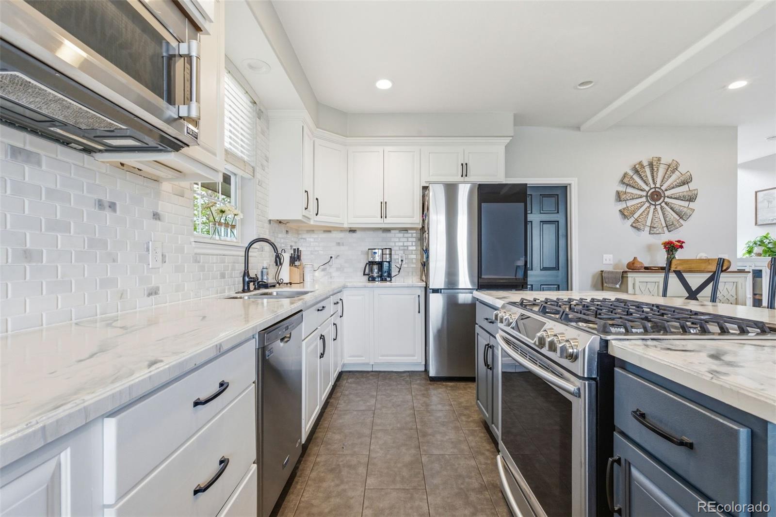 MLS Image #17 for 14631  county road 10 ,fort lupton, Colorado