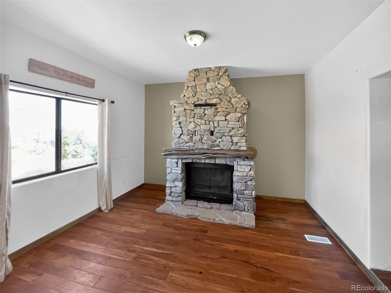 MLS Image #3 for 2041  comanche drive,walsenburg, Colorado