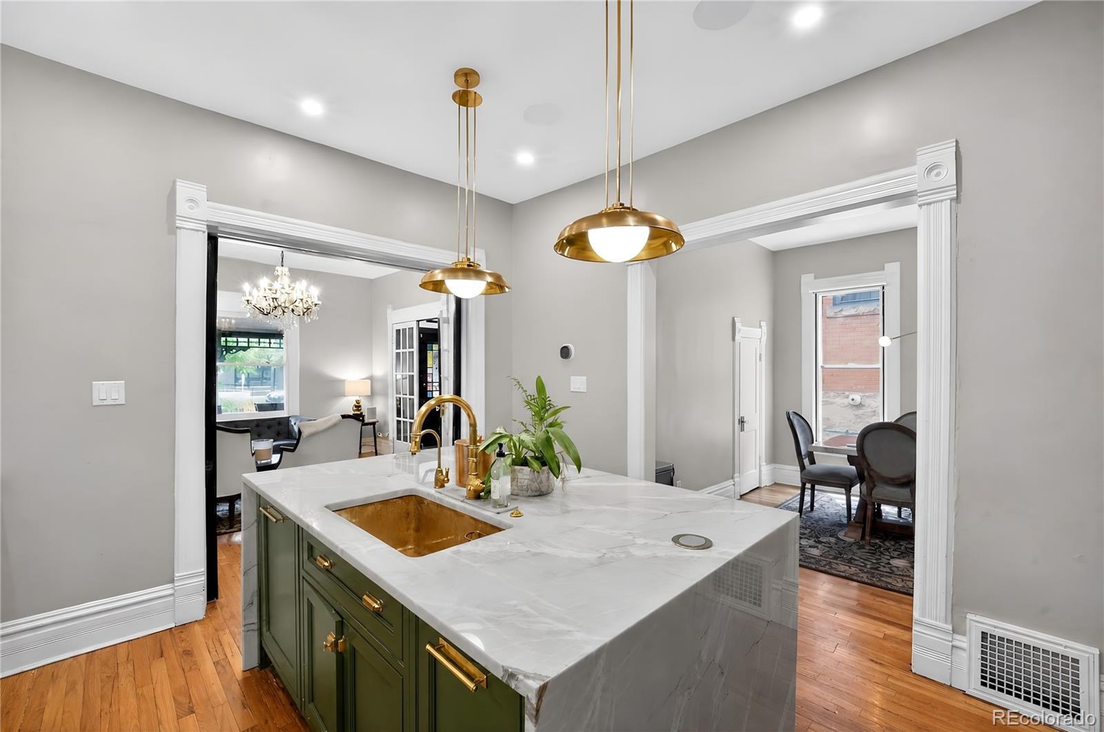 MLS Image #10 for 2129 n downing street,denver, Colorado