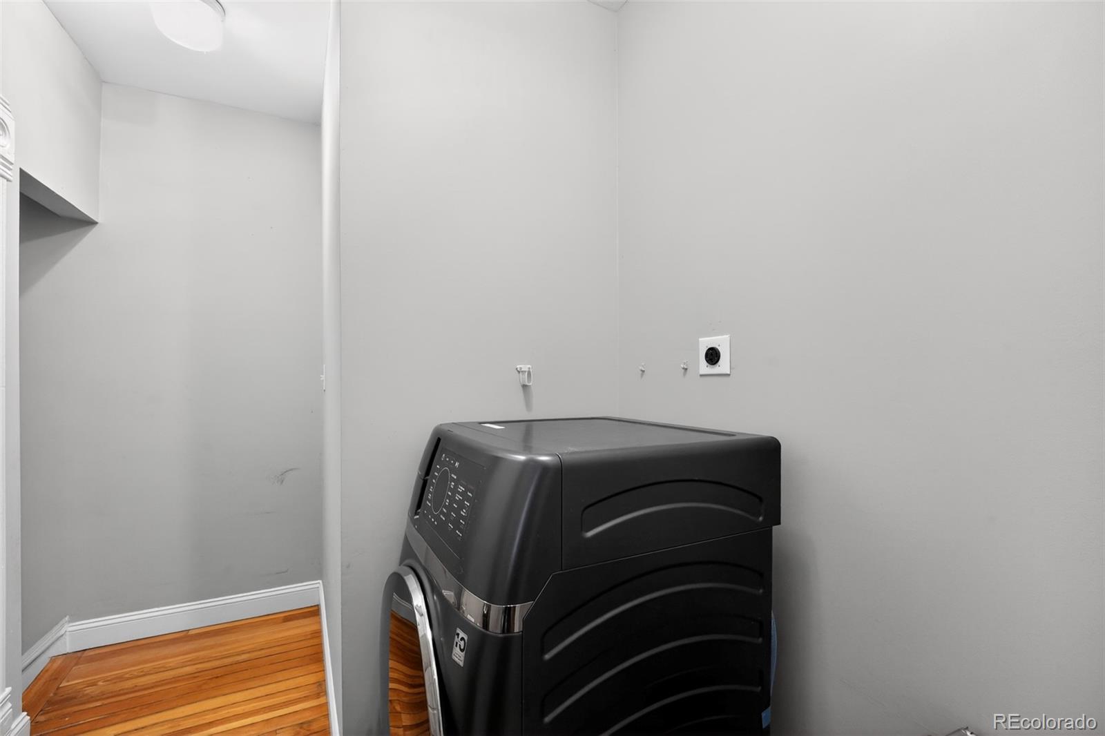 MLS Image #13 for 2129 n downing street,denver, Colorado