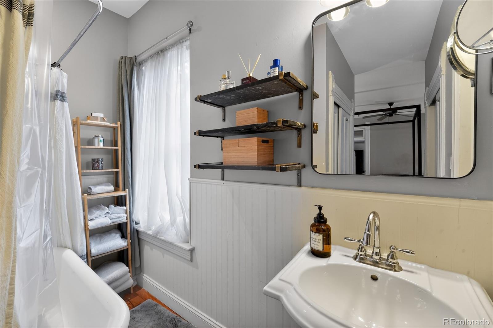 MLS Image #21 for 2129 n downing street,denver, Colorado