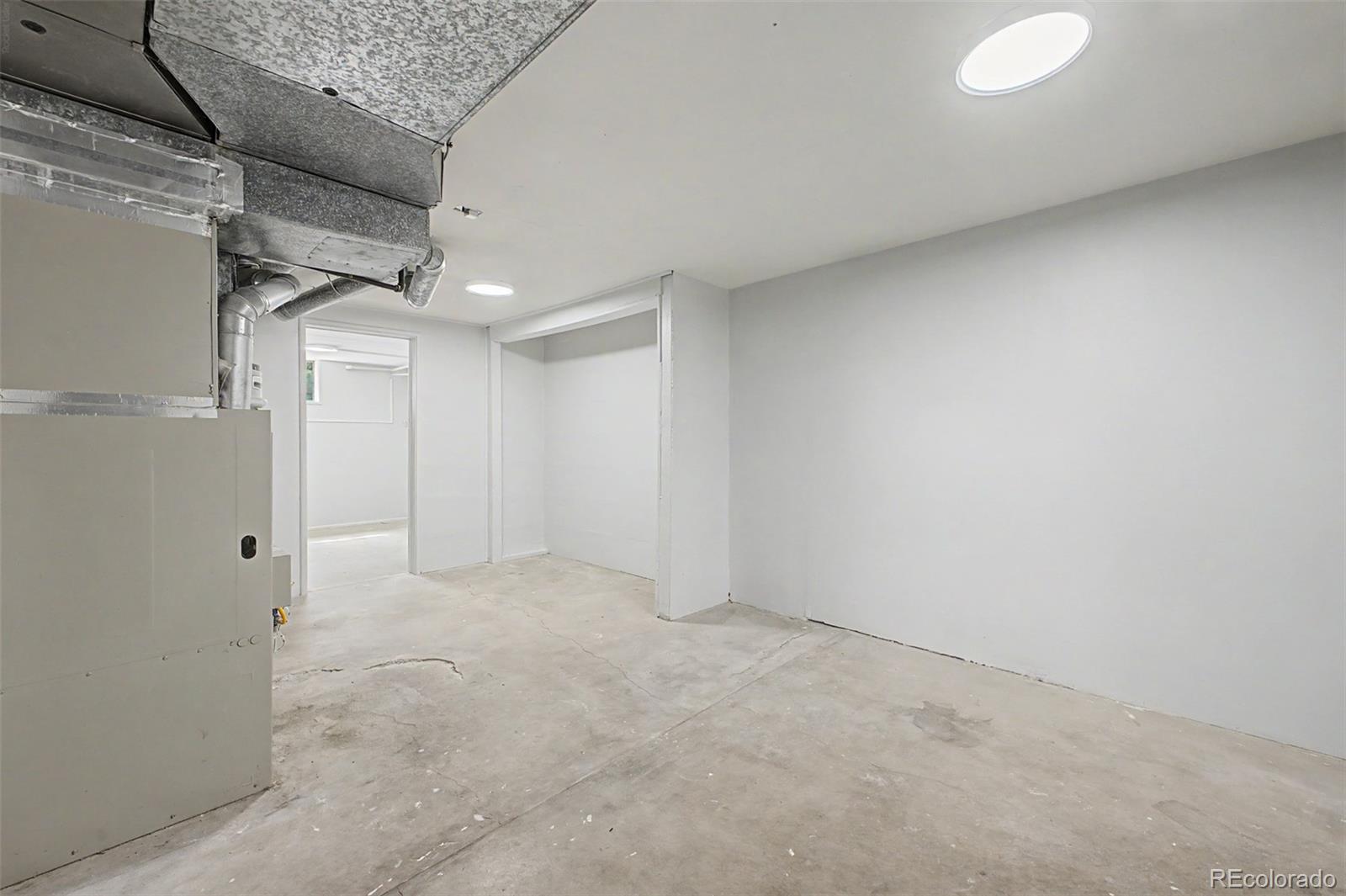 MLS Image #26 for 4300 e utah place,denver, Colorado