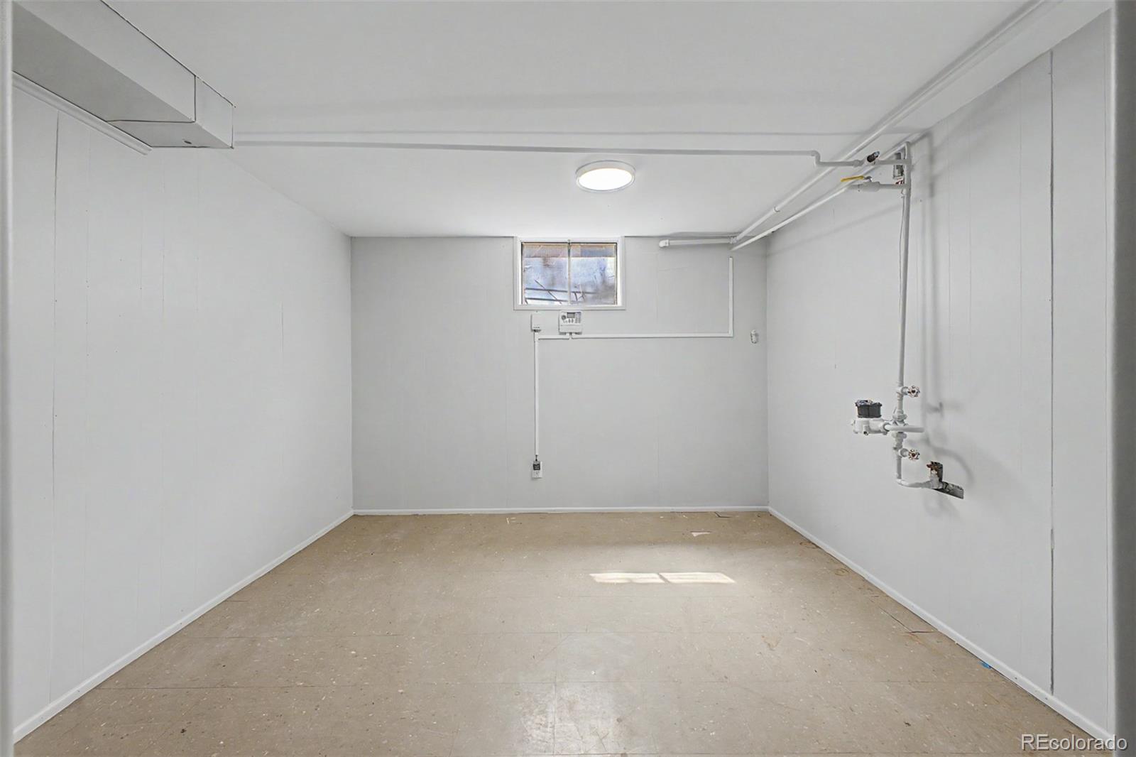 MLS Image #28 for 4300 e utah place,denver, Colorado
