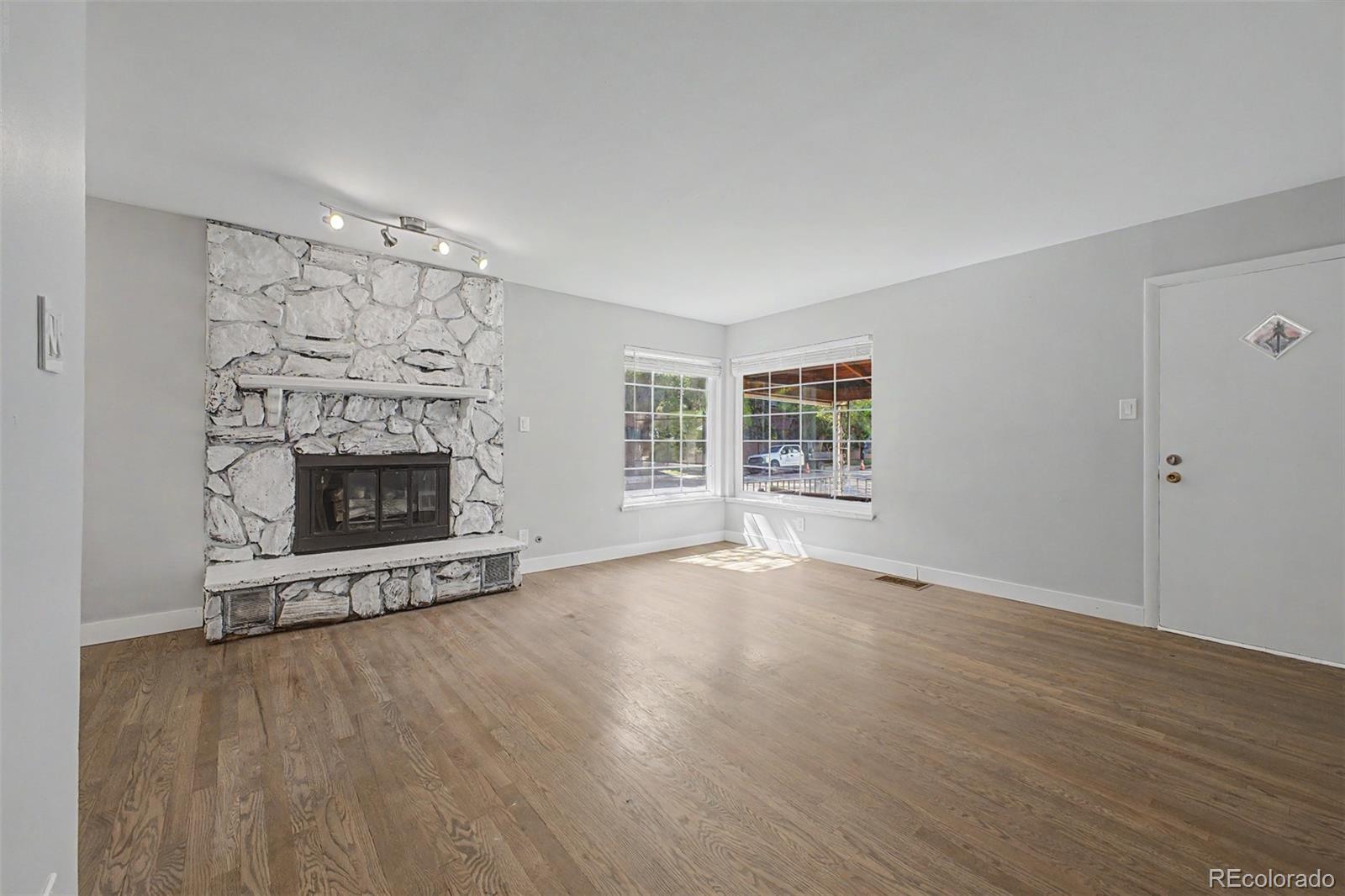MLS Image #34 for 4300 e utah place,denver, Colorado