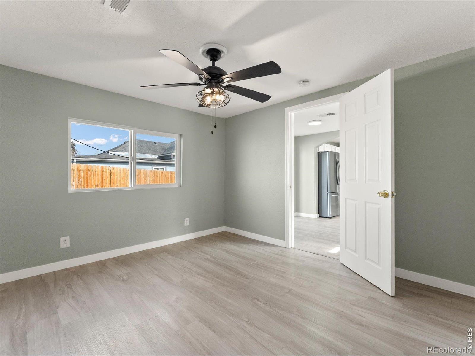 MLS Image #18 for 675  knox court,denver, Colorado