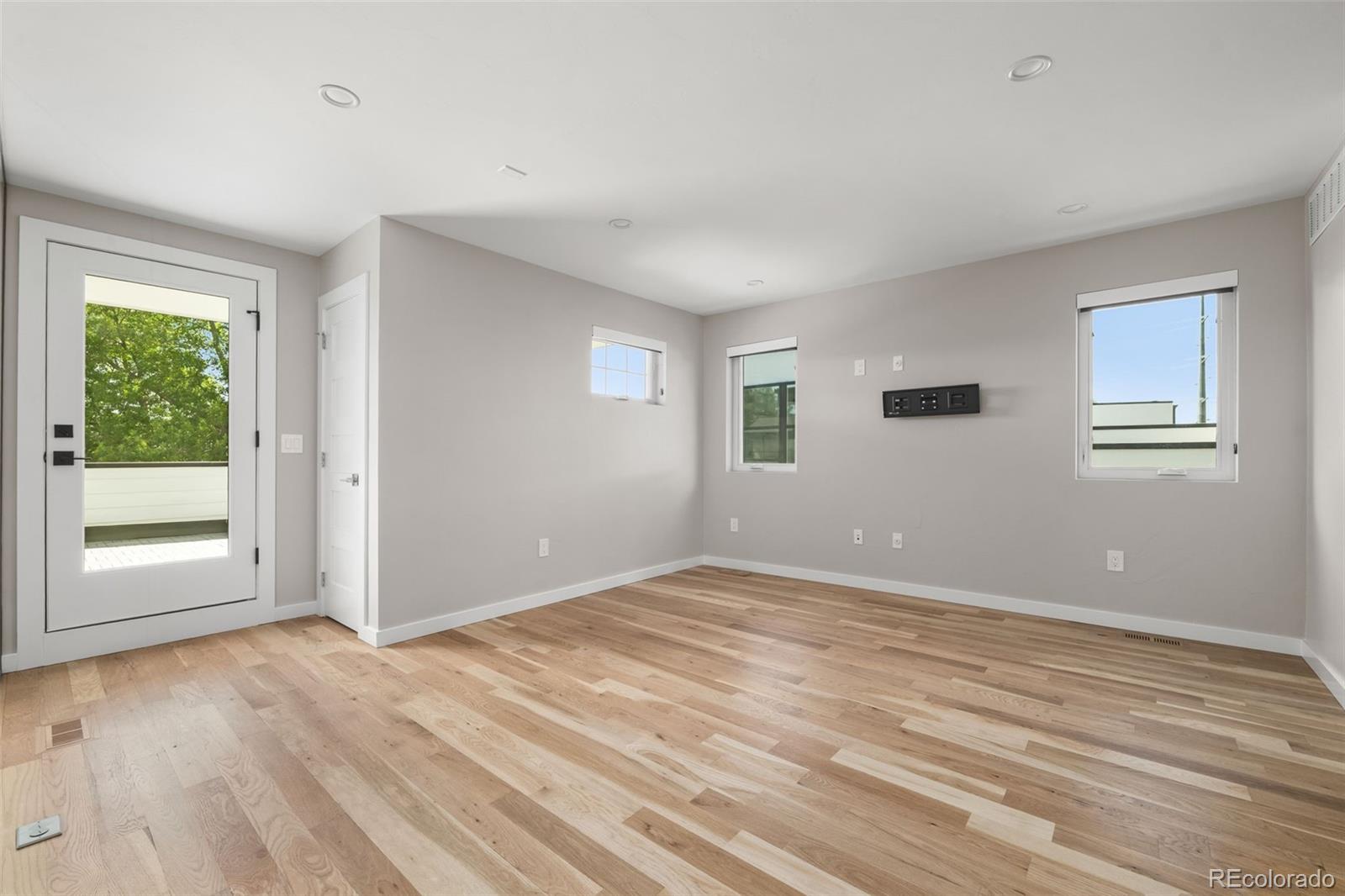 MLS Image #35 for 1239  newton street,denver, Colorado