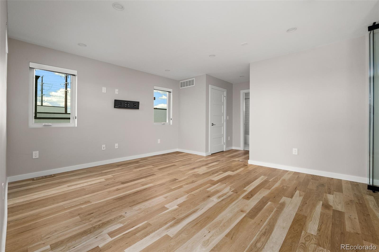 MLS Image #36 for 1239  newton street,denver, Colorado
