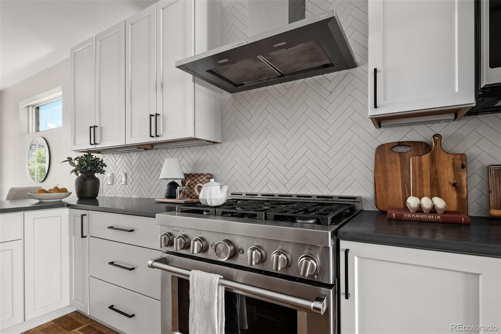 MLS Image #8 for 1239  newton street,denver, Colorado