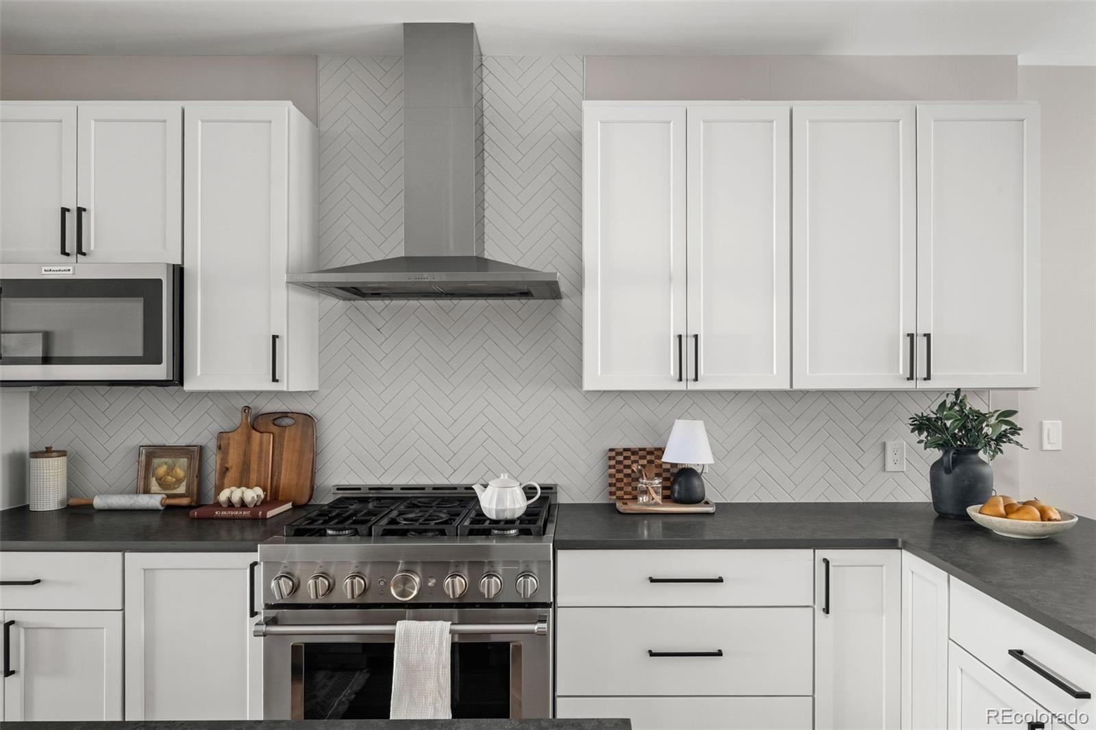 MLS Image #10 for 1243  newton street,denver, Colorado