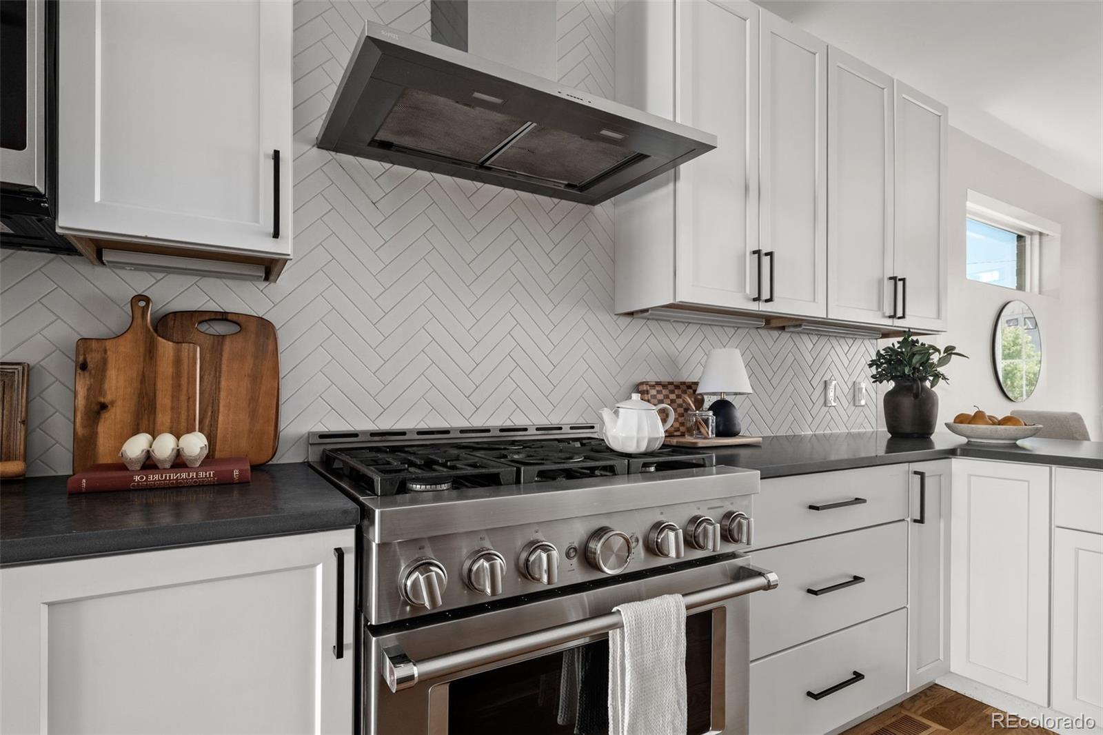 MLS Image #12 for 1243  newton street,denver, Colorado